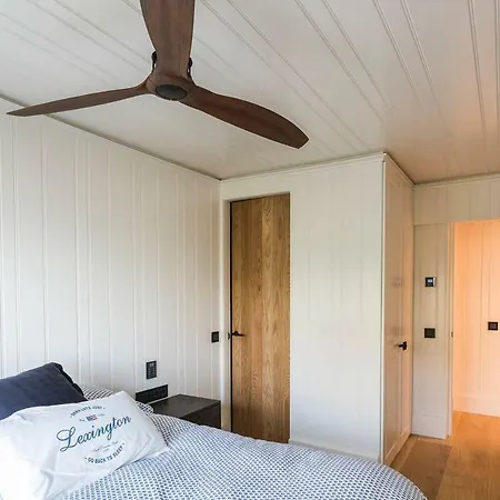 Ac By Staynnapartments Apartamento *